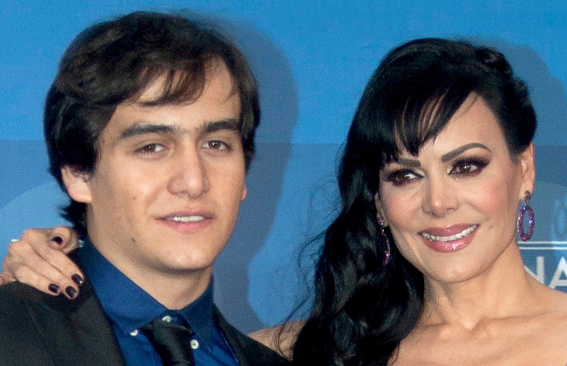 Maribel Guardia revela que Julián Figueroa se le apareció mientras rezaba