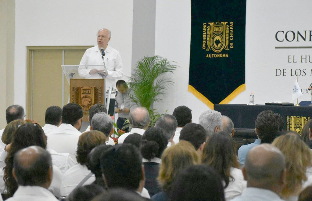 Inaugura Narro primer Hospital General en Yajalón, Chiapas