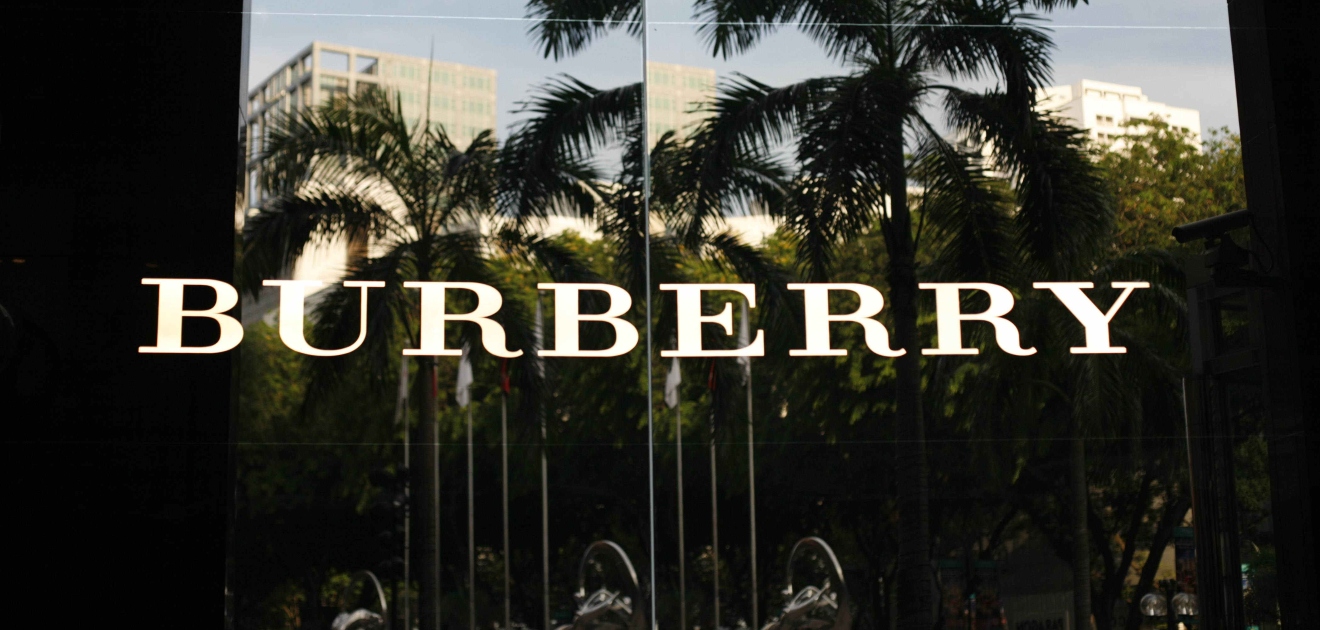 Burberry en riesgo financiero por Covid-19