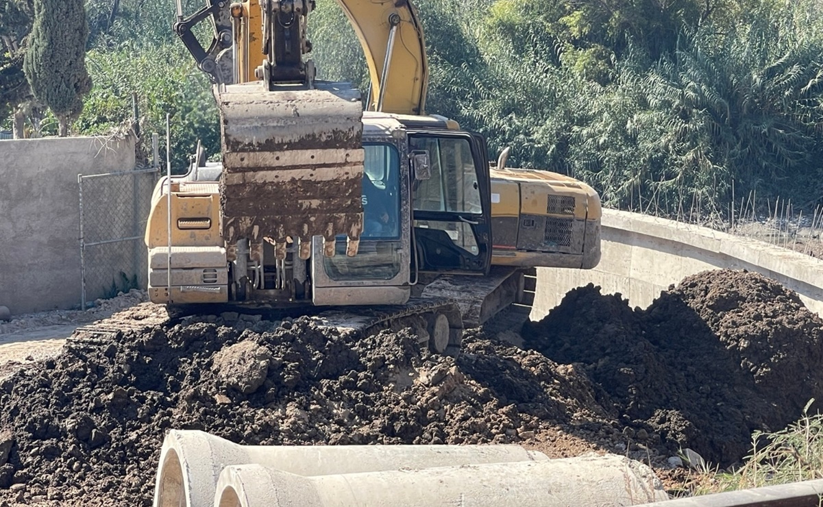 Ambientalistas alertan de emergencia química con daños a la salud por desazolve de río Tula