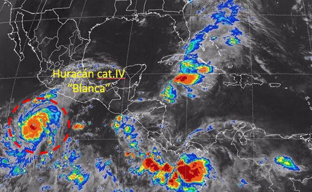 "Blanca" evoluciona a huracán categoría 4