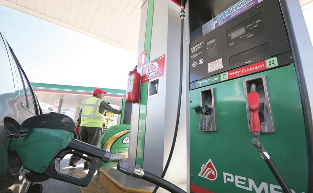 Por gasolinazo, precios suben 1.7% en enero; su nivel más alto en 18 años