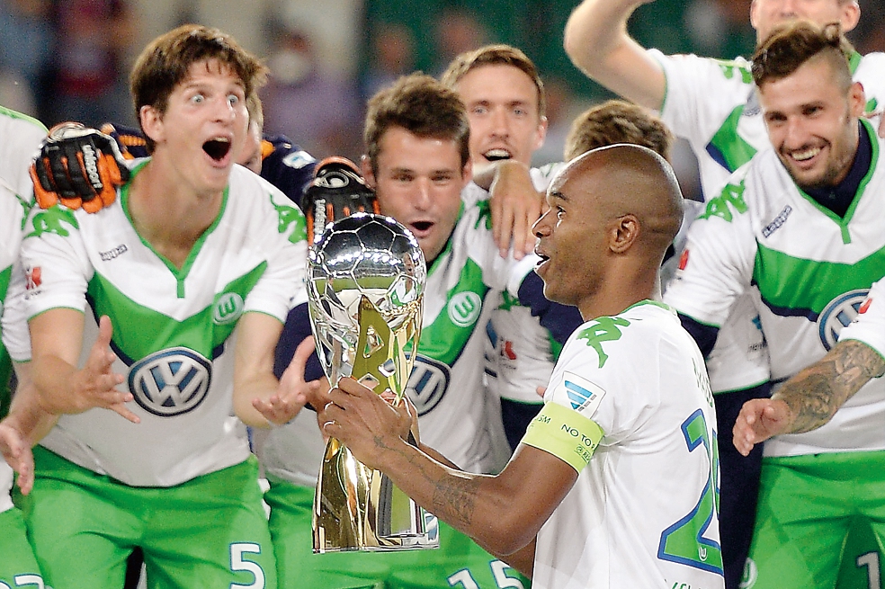 Wolfsburg arrebata Supercopa al Bayern