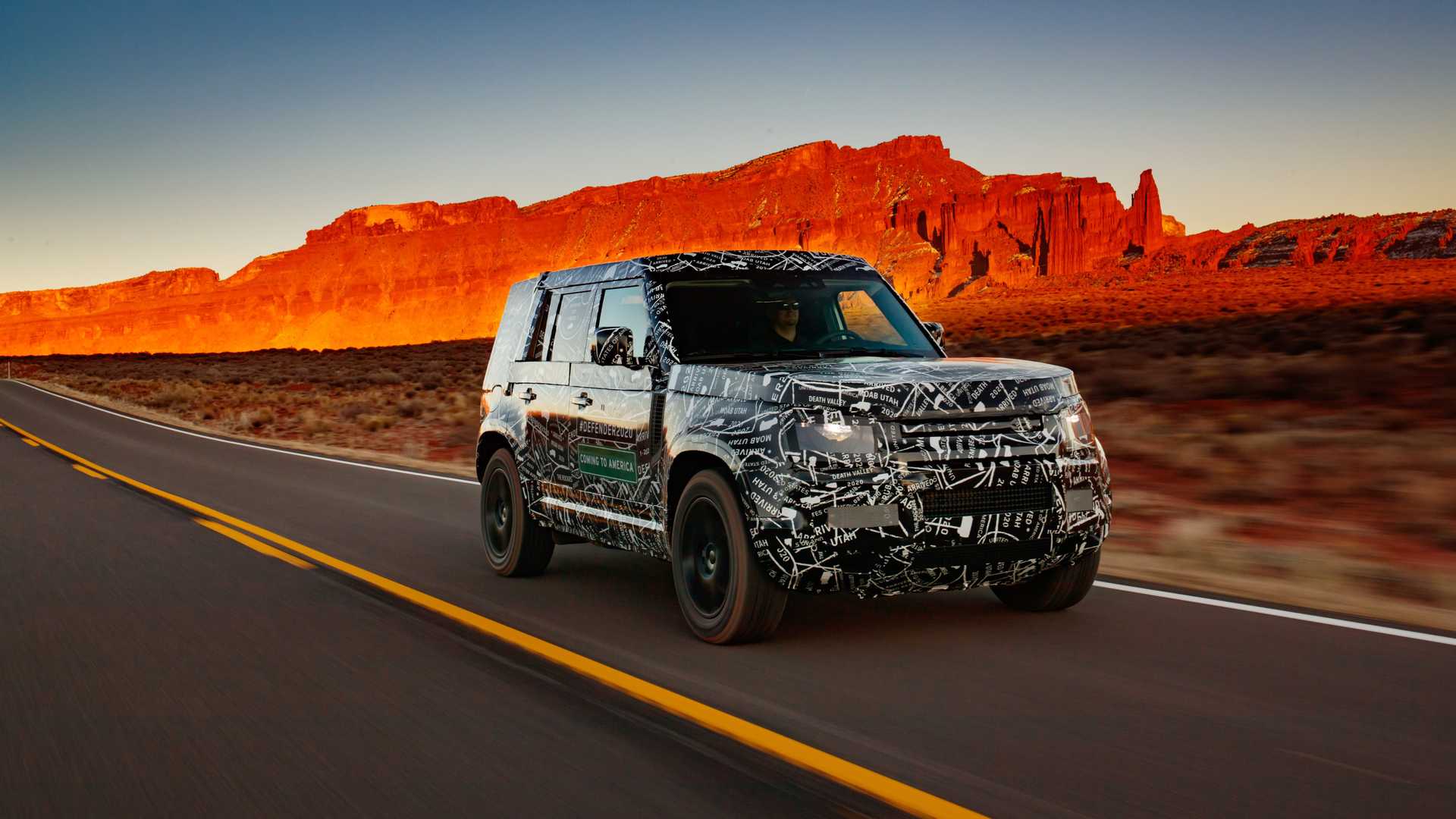 Se filtra foto del nuevo Land Rover Defender 2020 sin camuflaje