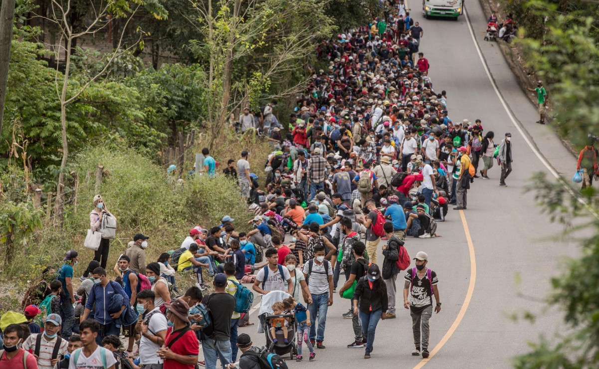 Al menos otros 3 mil hondureños ingresan en caravana a Guatemala rumbo a EU