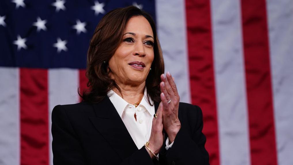 Kamala Harris celebra mitin en Wisconsin como virtual candidata demócrata a la Presidencia de EU