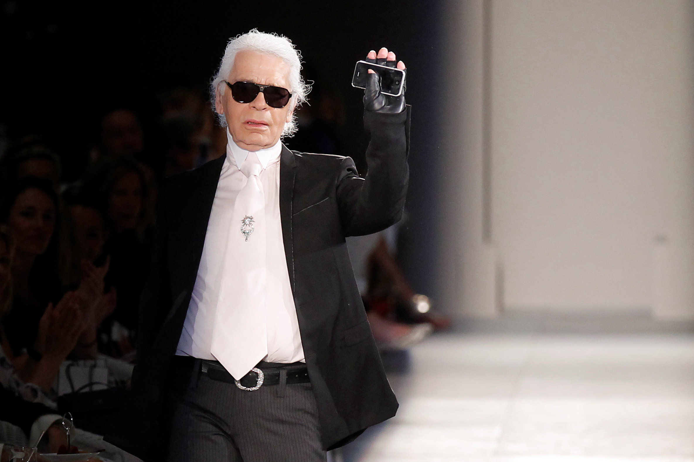 Muere Karl Lagerfeld, el icónico diseñador de Chanel