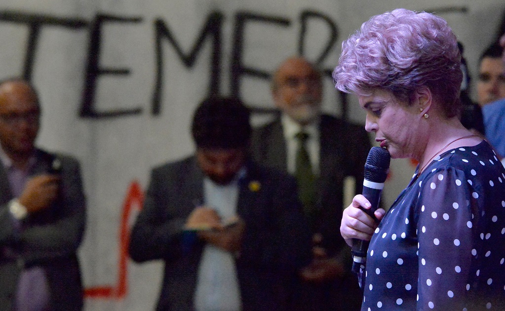 Partido de Rousseff exige destitución de 11 ministros de Temer 
