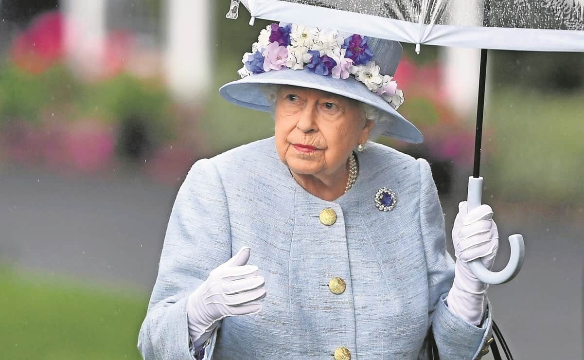 Reina Isabel II no asistirá este viernes a misa de Jubileo tras sentir "malestar"
