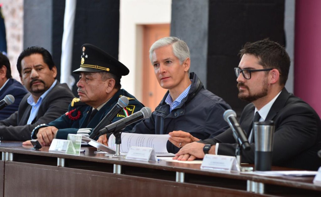 Aeropuerto en Santa Lucía daría sentido social al país: Del Mazo