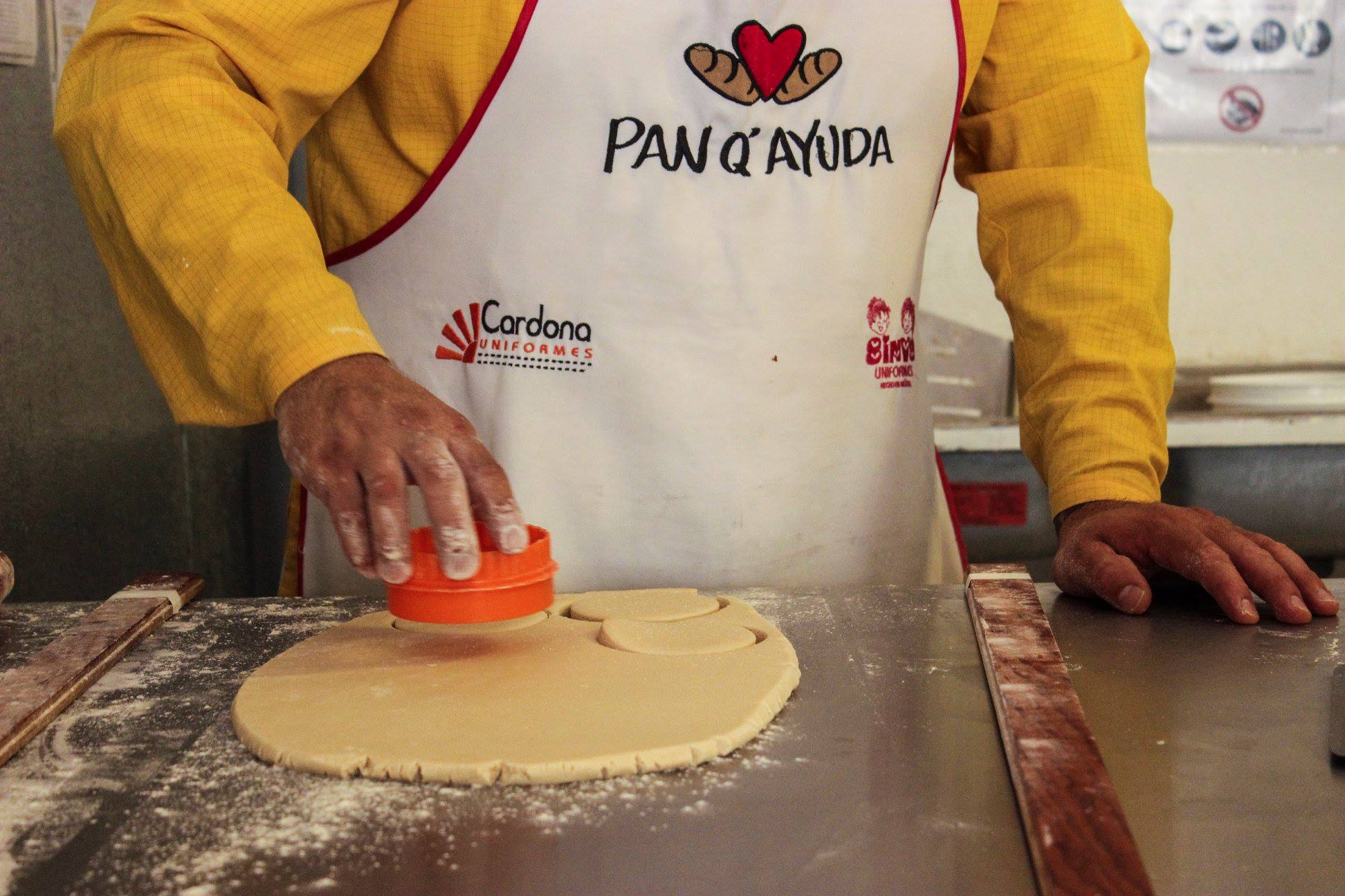 Pasteleros adultos mayores, madres y personas con discapacidad, a punto de la quiebra