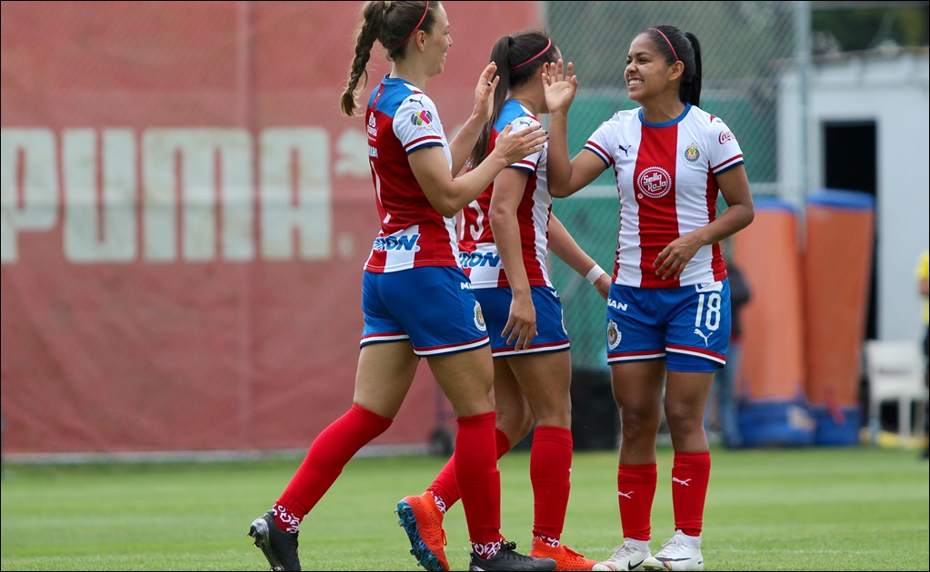 Chivas femenil ante Puebla logra su tercera victoria en fila