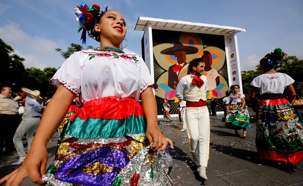 Indígenas wixaritari logran en México récord Guinness