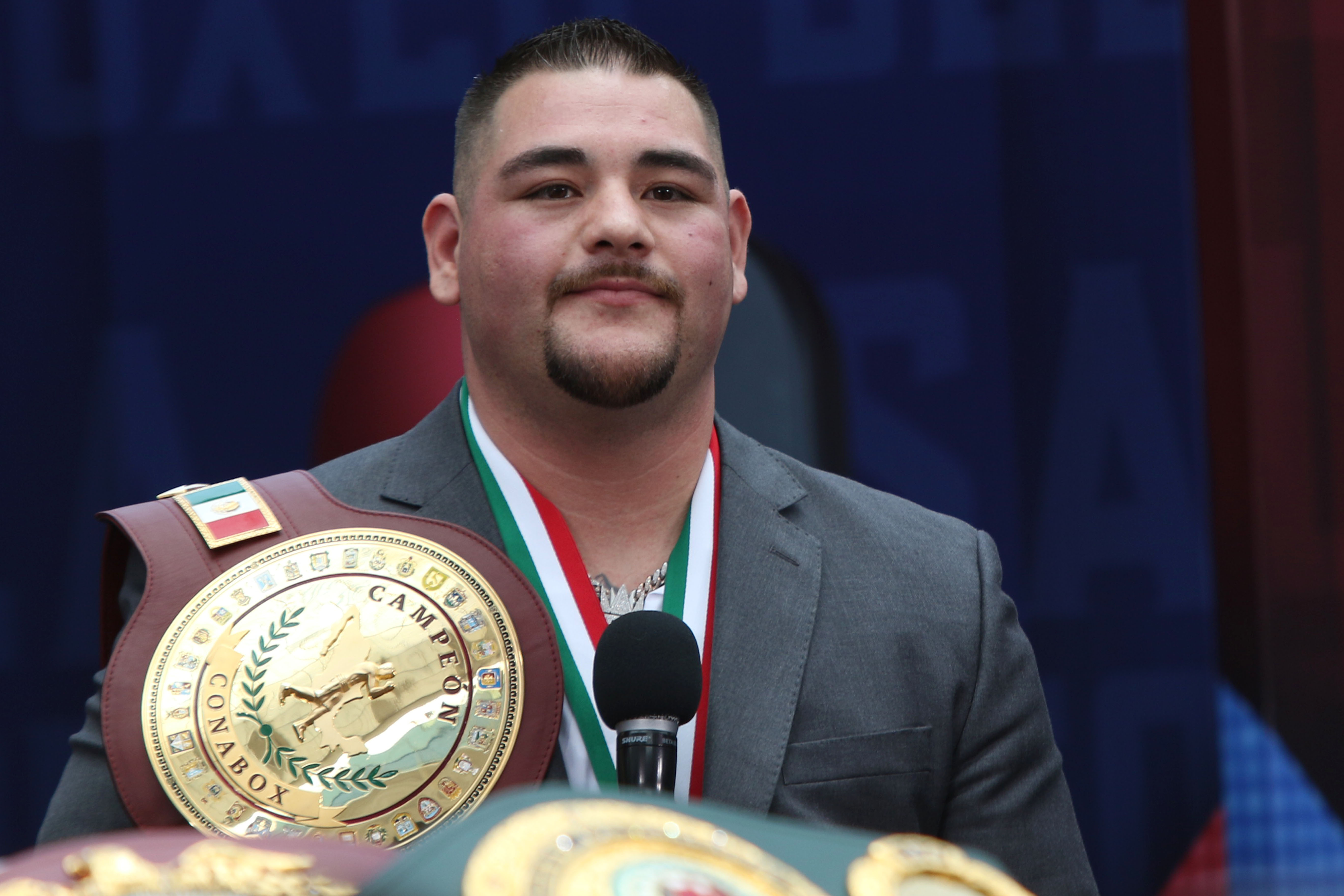 ¿Andy Ruiz dejó de entrenar para su pelea contra Anthony Joshua?