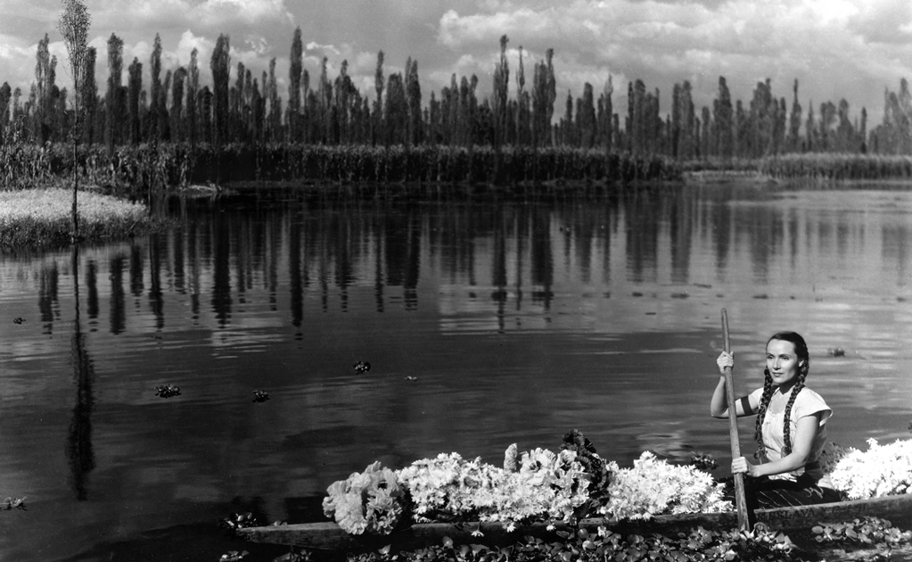 Cuando Dolores del Río fue madrina de una niña en Xochimilco  