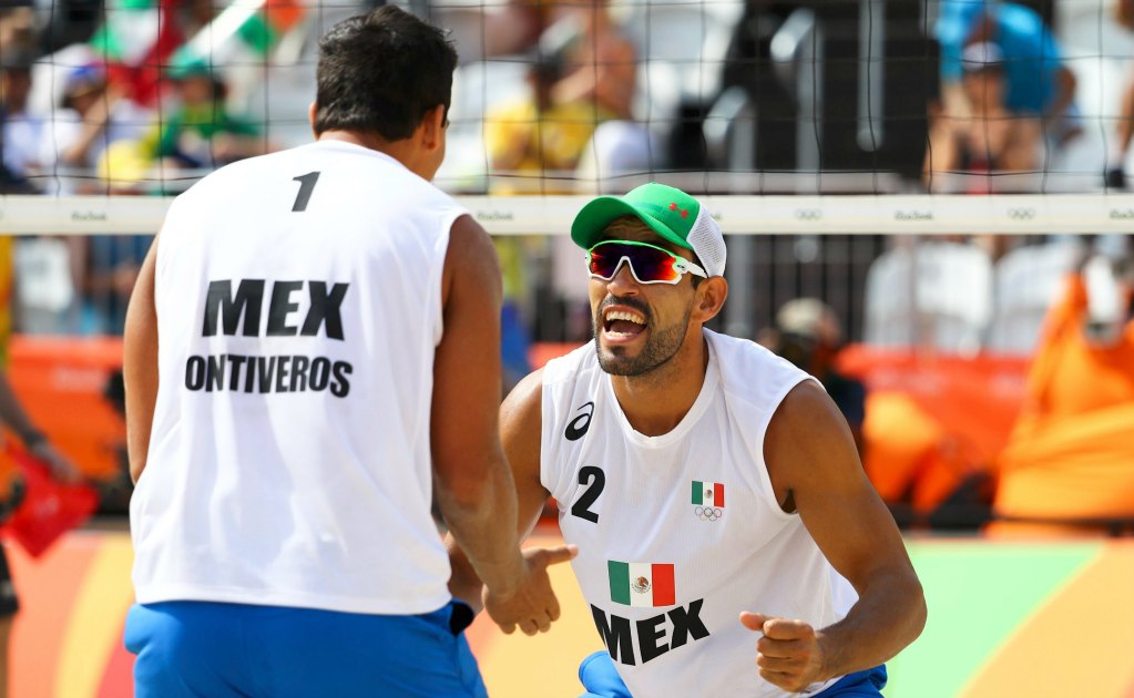 México se presenta con triunfo en voleibol de playa