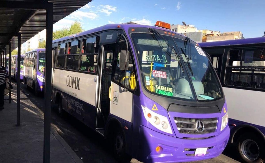 ​Mercedes Benz entrega 90 autobuses para transporte público en la CDMX