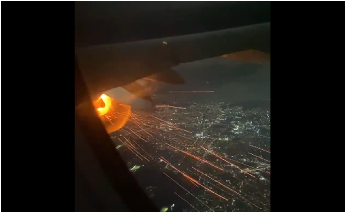 Motor de avión de Viva Aerobus arde en llamas tras despegar del aeropuerto de Guadalajara