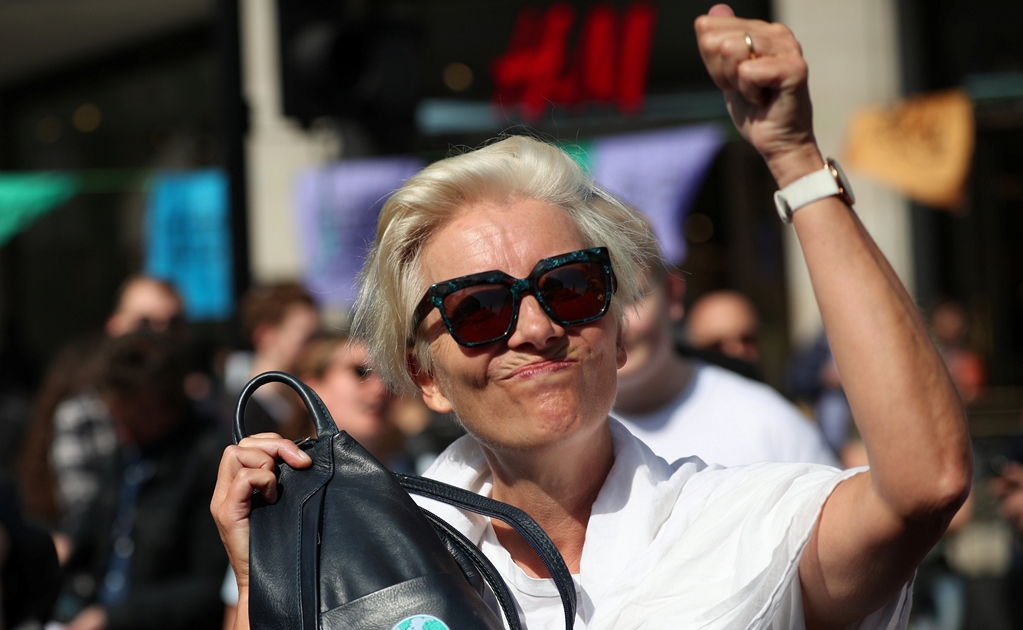 Emma Thompson se suma a protesta contra el cambio climático