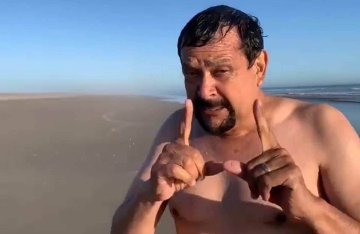 Bichi Beach, sería el nombre de playa nudista de Sinaloa; propuesta va en serio, dice diputado de Morena 