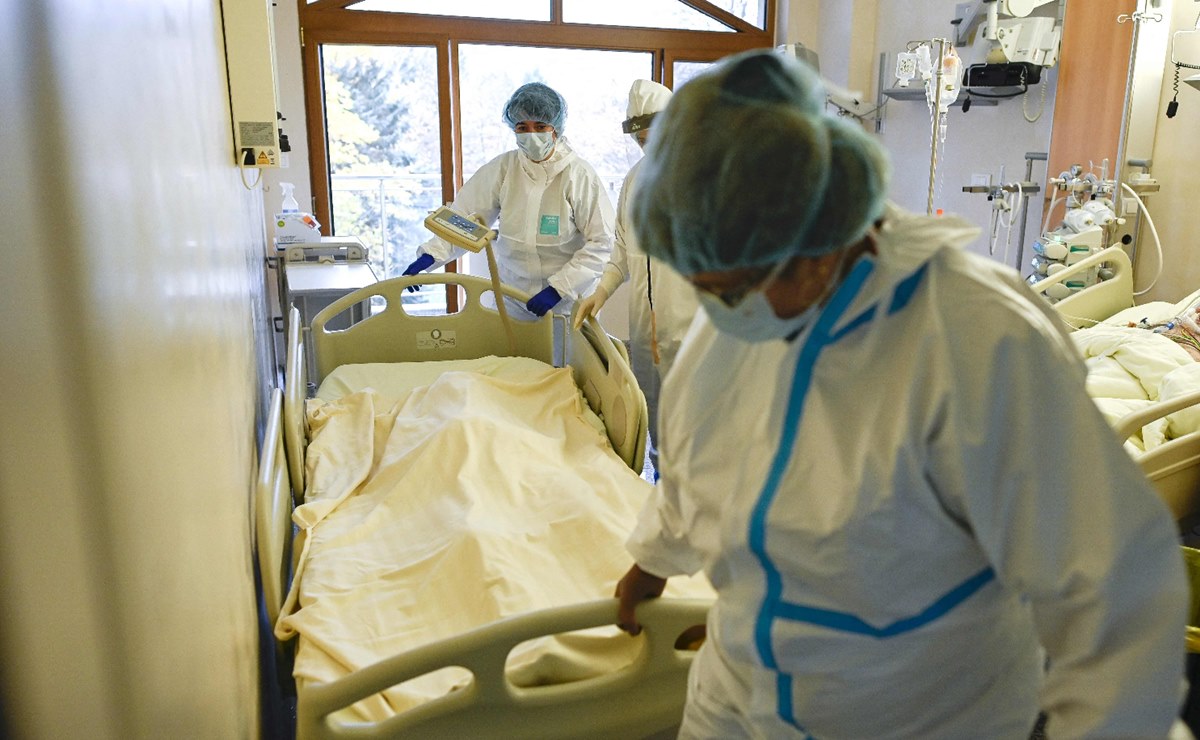 Aíslan un hospital en Argentina por casos de neumonía de origen desconocido