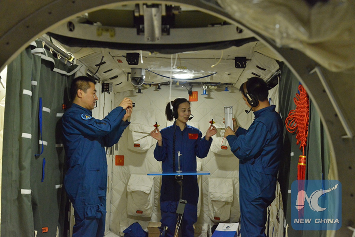 China incluye a mujer astronauta en su próximo viaje en órbita 