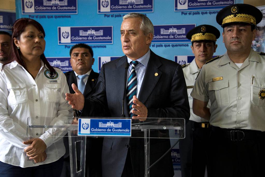 Guatemala: Crean comisión sobre inmunidad presidencial
