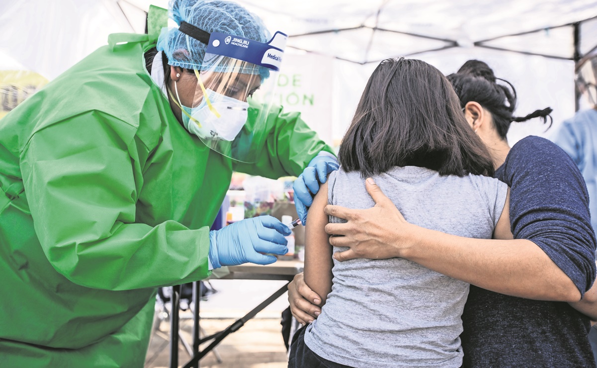Suman más de 4 mil adolescentes con alguna comorbilidad vacunados contra Covid-19 en Sinaloa