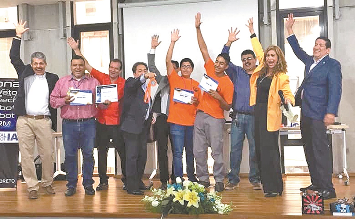 Estudiantes de Nuevo León ganan torneo de robótica