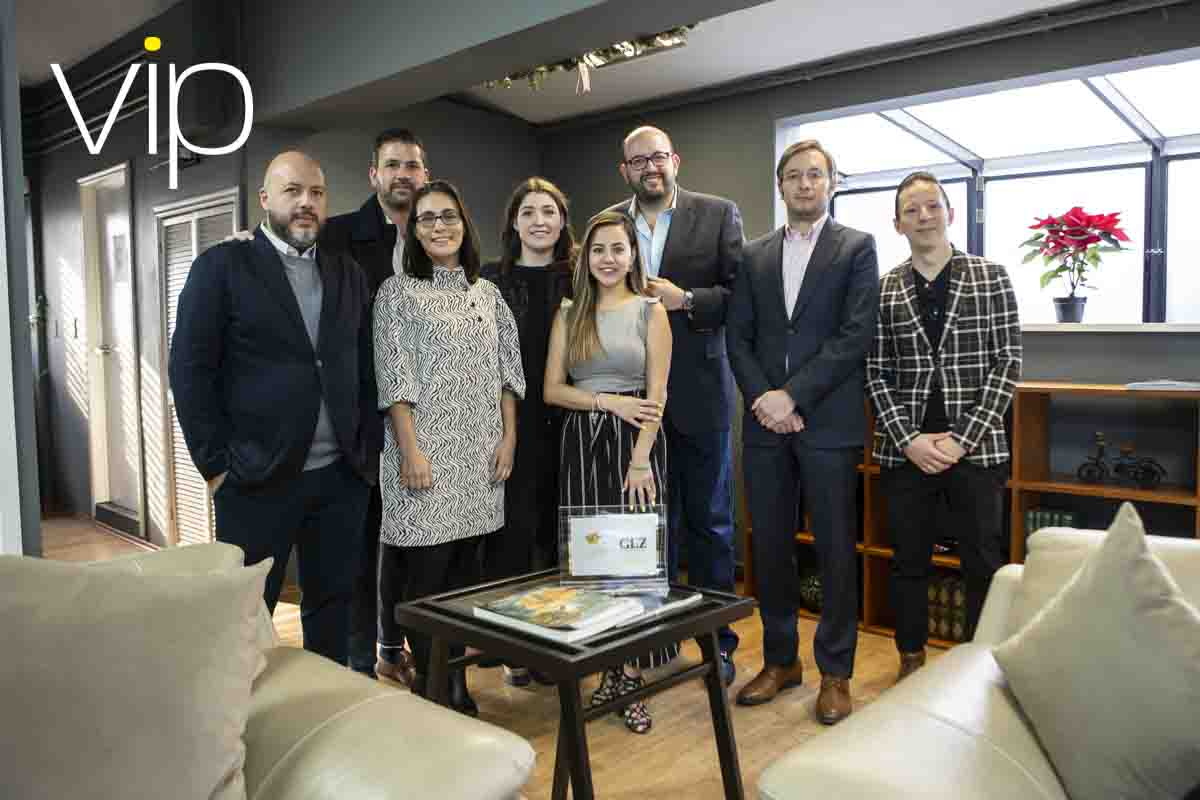 Un año de éxitos reúne amigos en Polanco