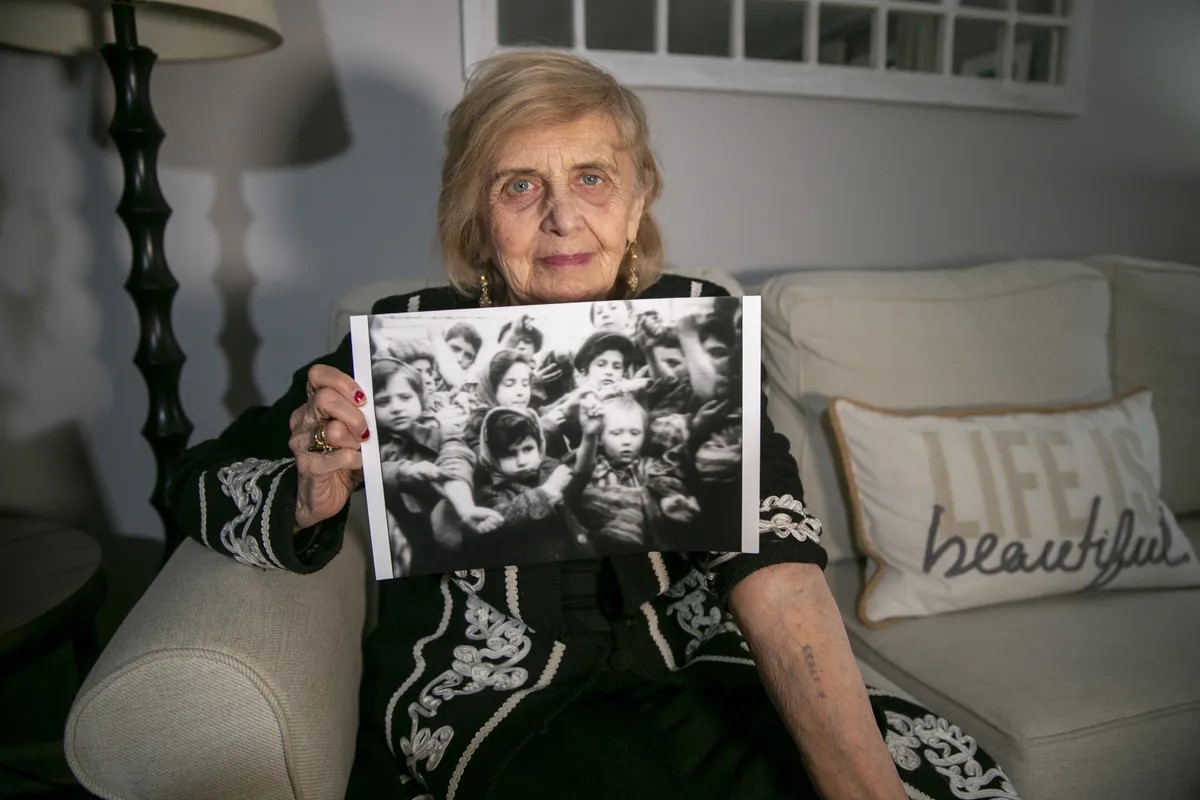 Conoce a Tova Friedman, la sobreviviente del Holocausto que se hizo Tiktoker a sus 85 años