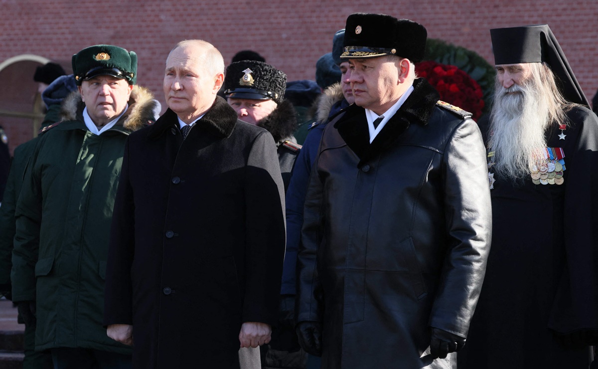 Putin promete poner en marcha este año los misiles intercontinentales Sarmat