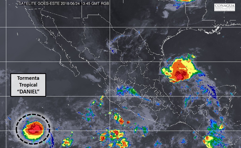Llega a Yucatán onda tropical número 7; potencial ciclónico en Jalisco y Colima