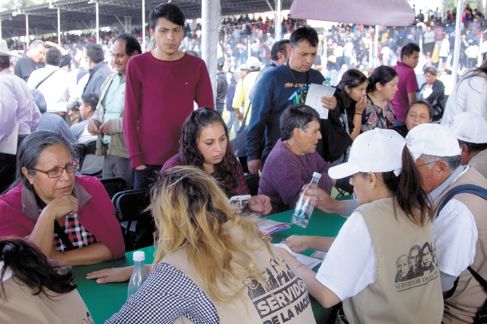 AMLO acepta no utilizar su imagen en programas