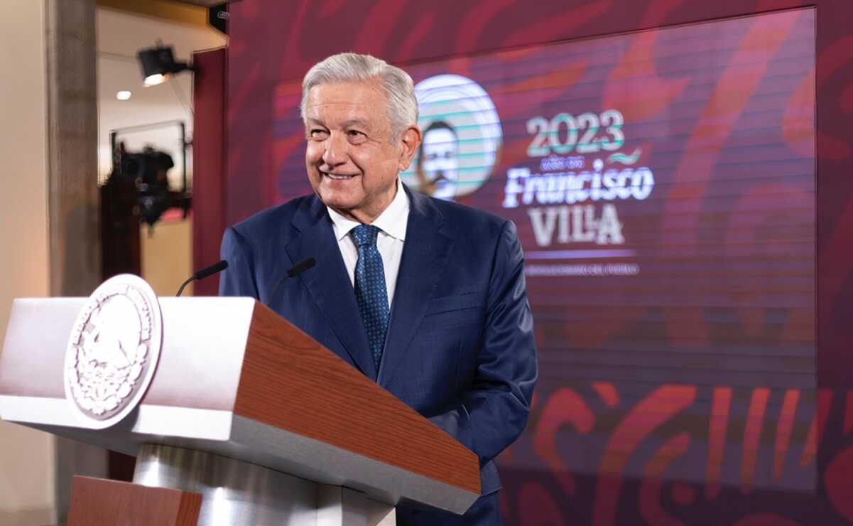 AMLO planea construir 3 plantas fotovoltaicas más como la de Puerto Peñasco