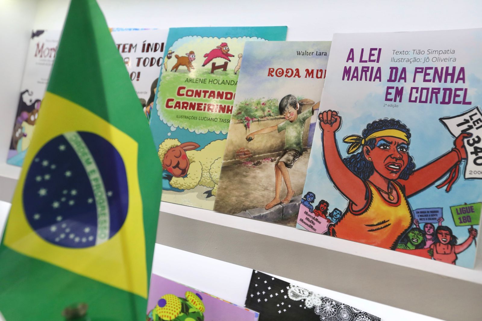 Literatura brasileña llega al FCE