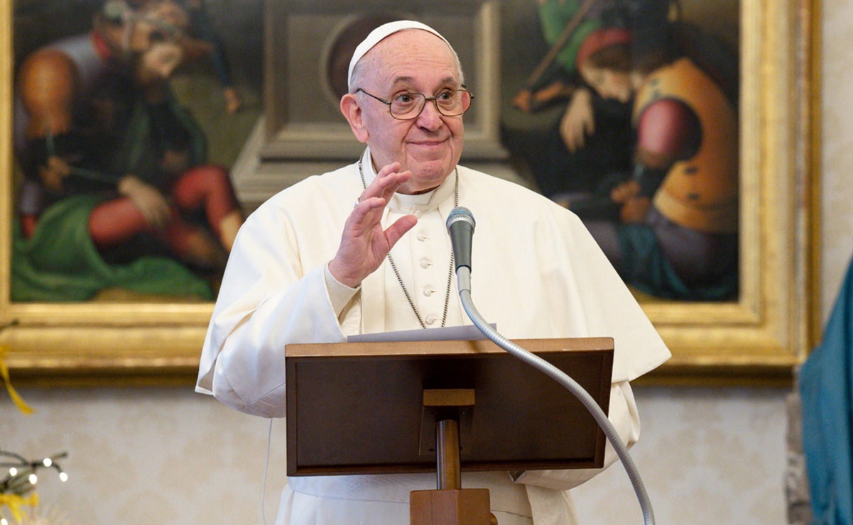 Papa Francisco no celebrará misas jueves y viernes por "ciática dolorosa"