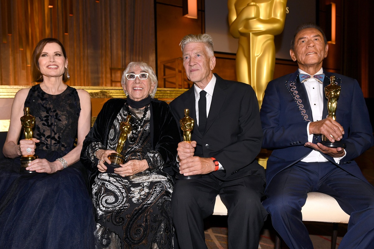Agasajados hacen llamado a la igualdad en Oscar honorarios