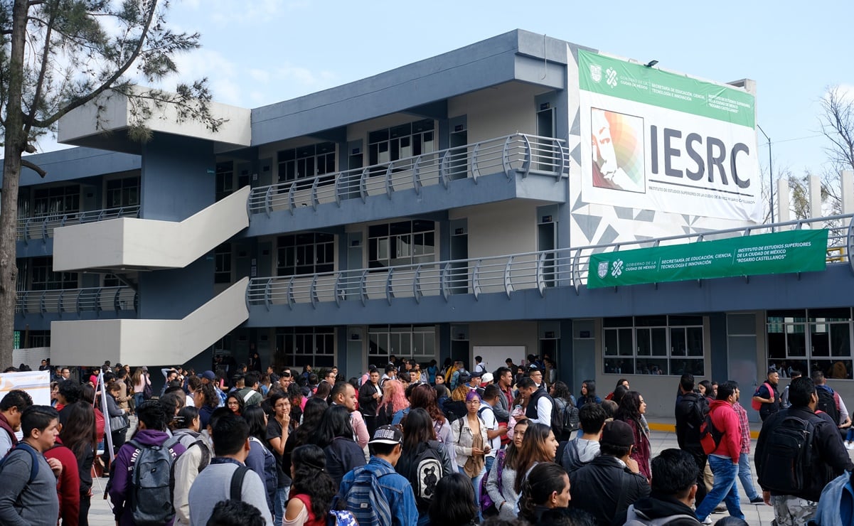 ¿Cómo inscribirse a la Universidad Rosario Castellanos para el ciclo escolar 2023-2? 