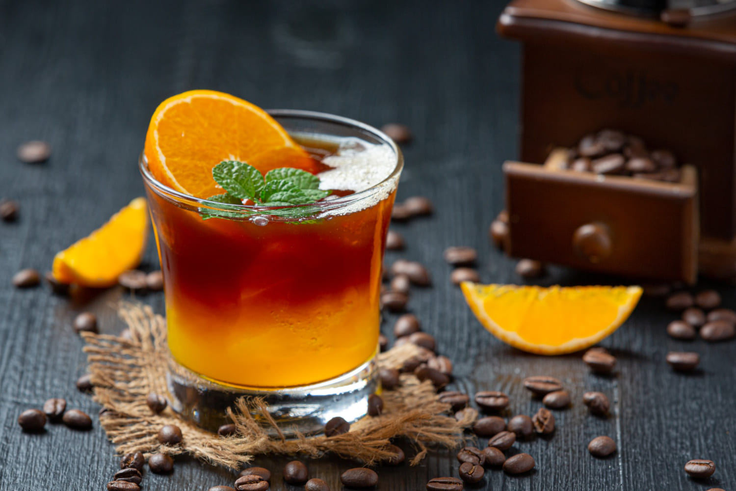 5 cocteles con café para disfrutar el verano 