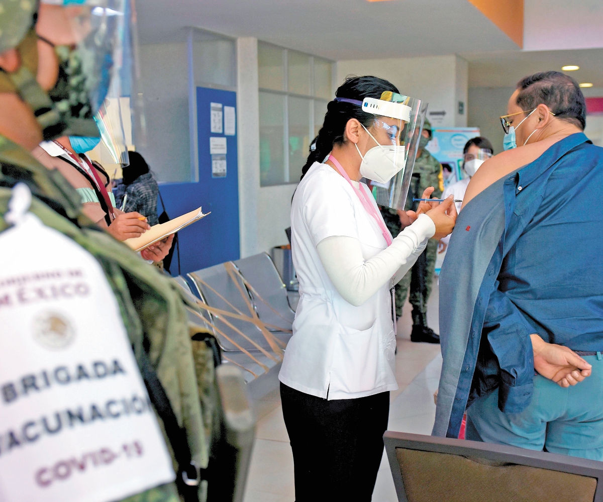 Investiga FGR a directivos por robo de vacunas, en Morelos