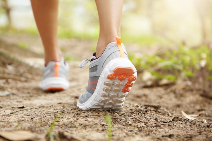 ¿Cuántos pasos debo caminar por día para tener buena salud, según la ciencia?