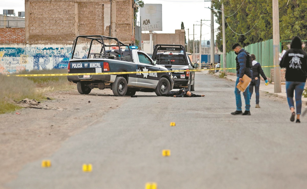 Asesinan a seis policías municipales en ataque directo