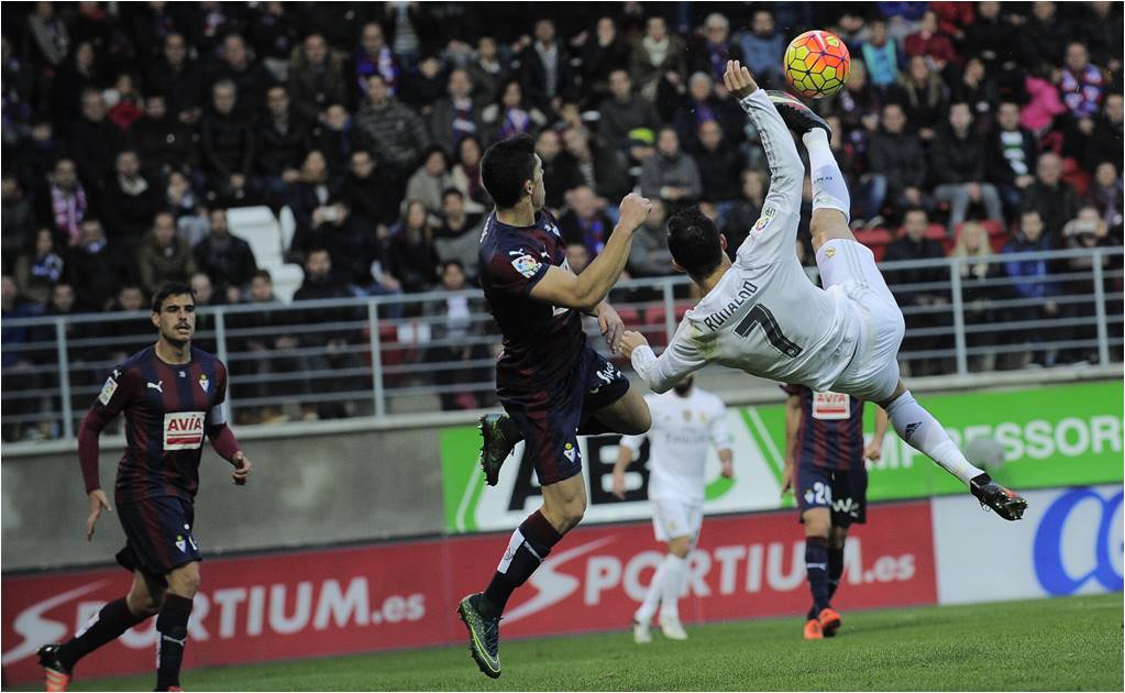 Real Madrid responde a la presión con triunfo sobre Eibar