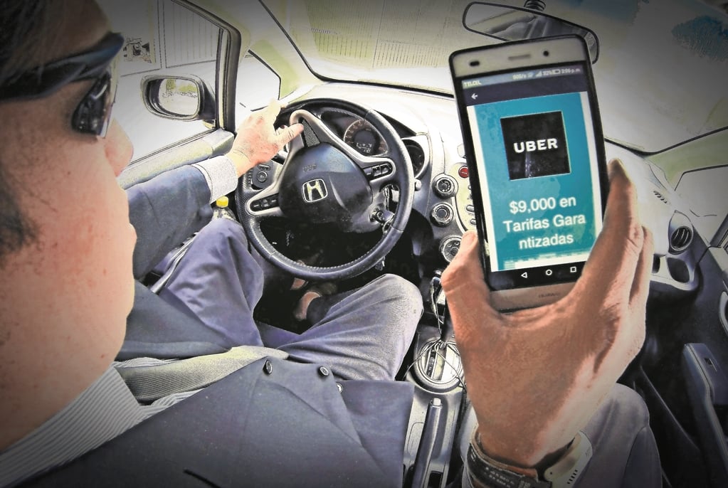 Uber aumenta 15% sus tarifas por gasolinazo