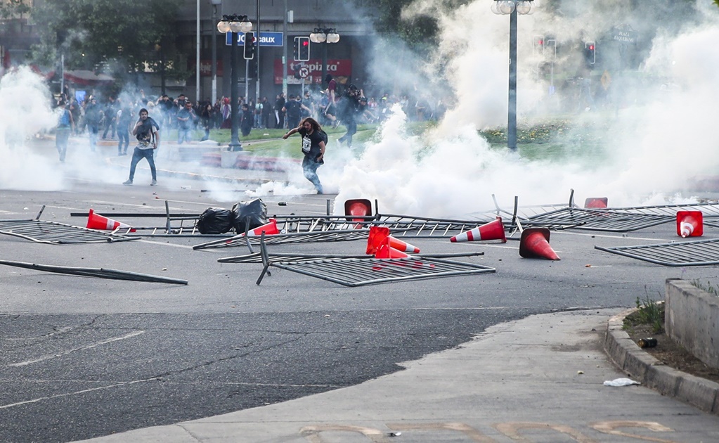 Protestas en Santiago de Chile dejan 308 detenidos y 160 heridos, según el Gobierno
