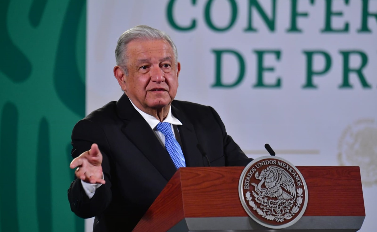 AMLO reconoce juicios sumarios en "mañaneras" y pide moderación