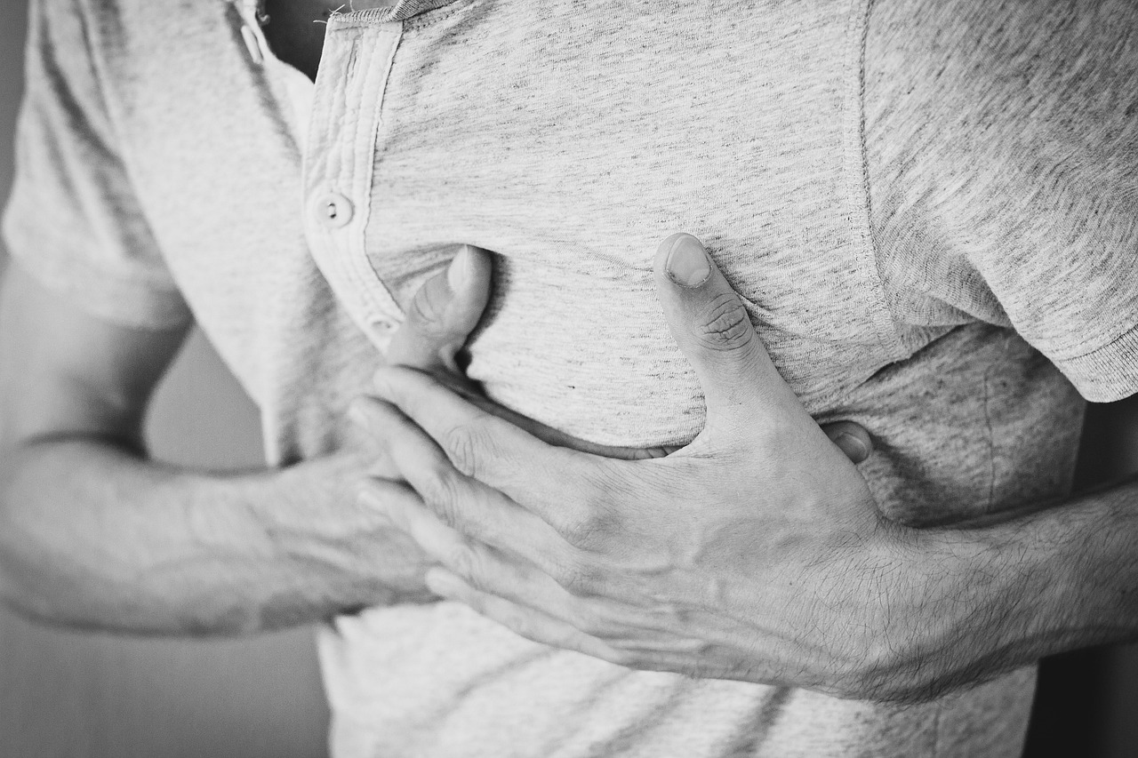 Descubre las señales de alerta de un ataque cardiaco