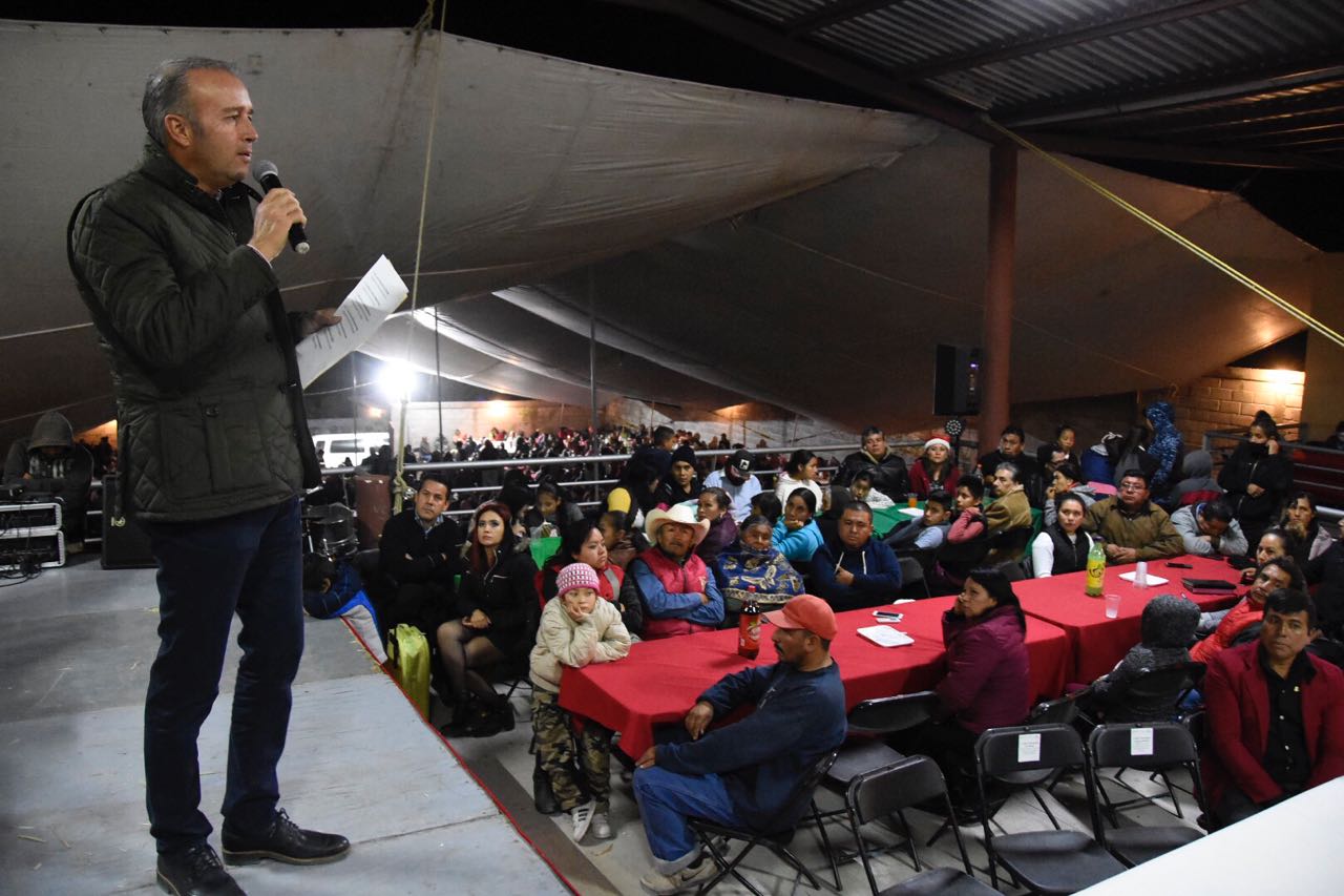 El Marqués organiza posada familiar