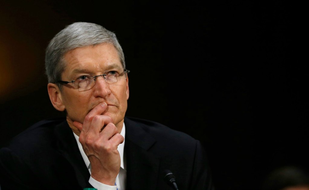 Apple baja el sueldo a Tim Cook por no conseguir objetivos